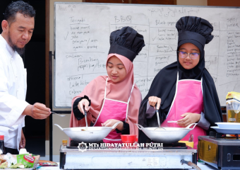 Halal Cooking Ala Sholihah: Explore Serunya Memasak Halal