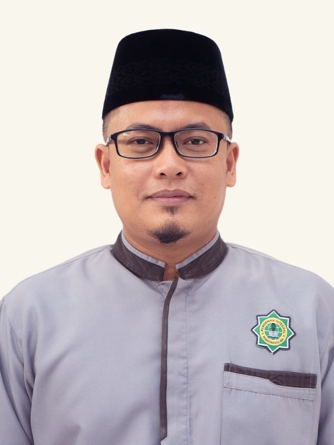 Ust. Muhammad Rifki Saputra, S.Pd.I - Kepala Madrasah - Pesantren Hidayatullah Yogyakarta