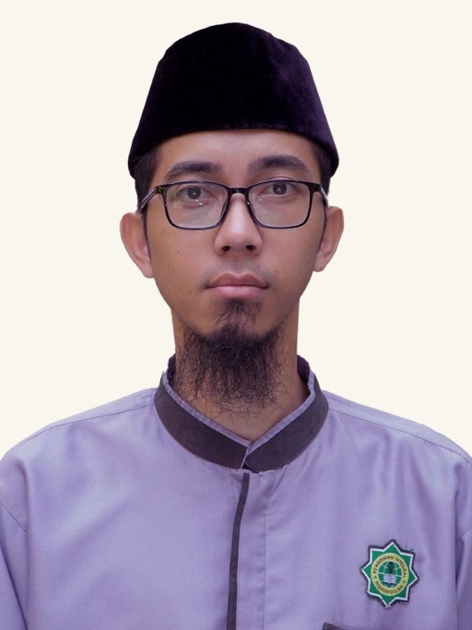Ust. Oky Priana Wardana, S. E. - Kepala Bagian Tata Usaha - Pesantren Hidayatullah Yogyakarta
